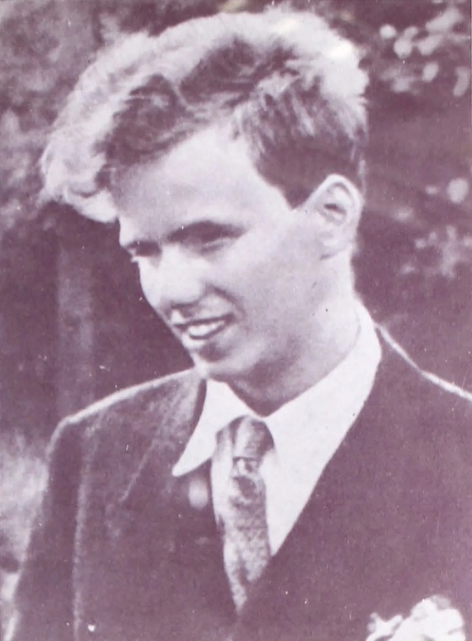 Portrait of Jurica Ribar (1918–1943) – memorial page