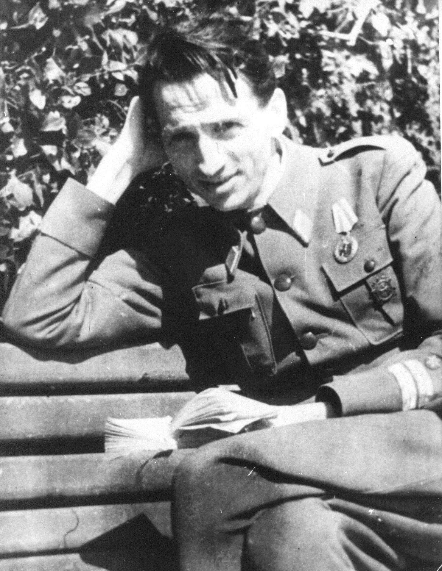 Portrait of Velimir Jakić (1911–1946) – memorial page