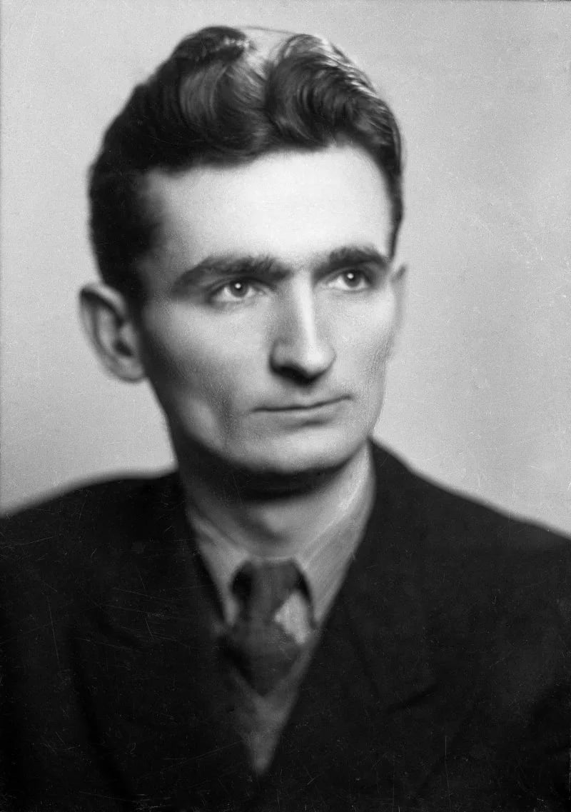 Portrait of Vladimir Perić Valter (1919–1945) – memorial page
