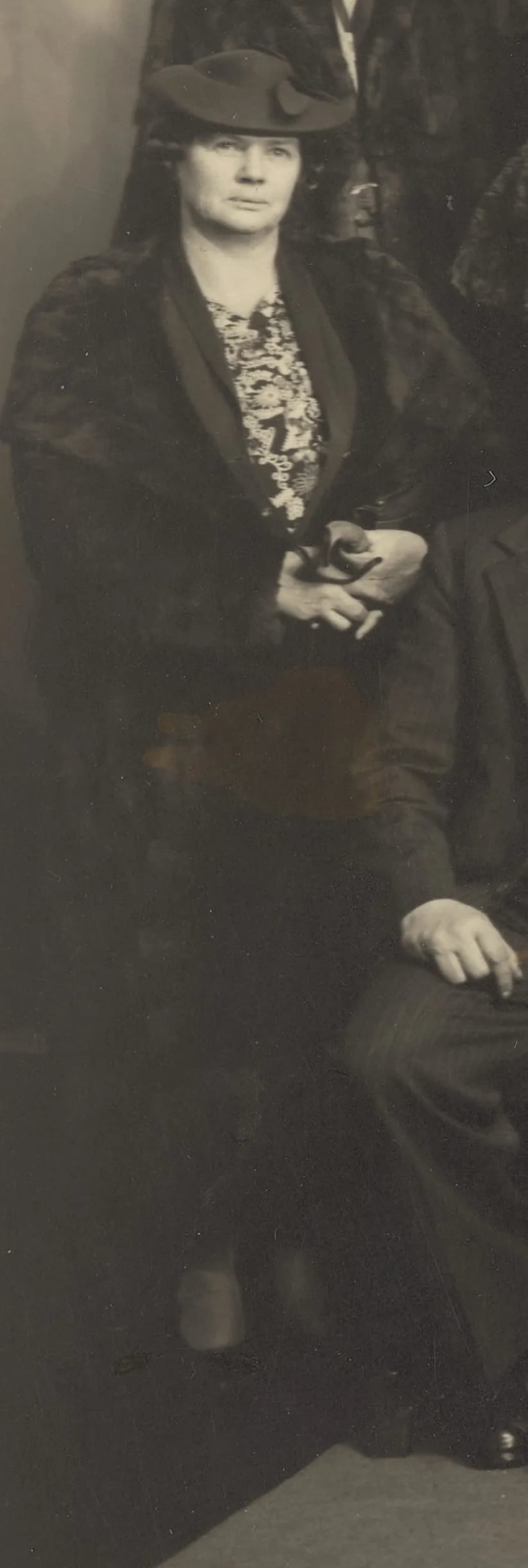 Portrait of Daisy Eliza Low (1890–1973) – memorial page