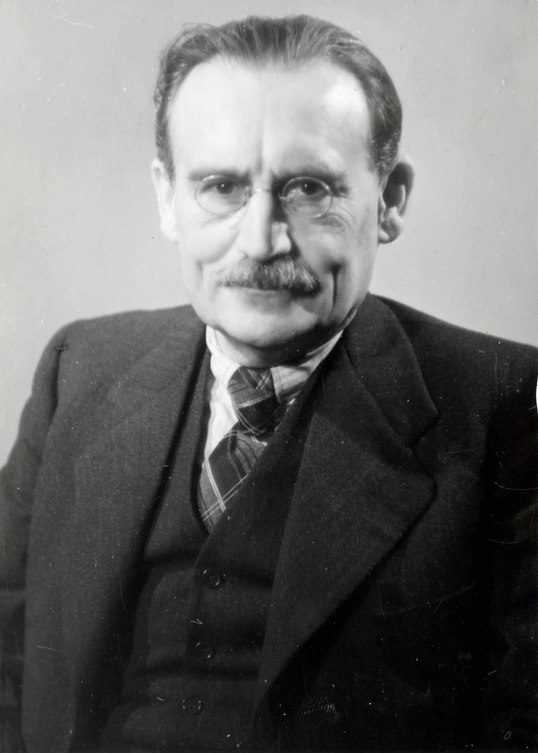 Portrait of Willem Drees (1886–1988) – memorial page