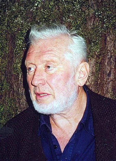 Portrait of Taras Kermauner (1930–2008) – memorial page