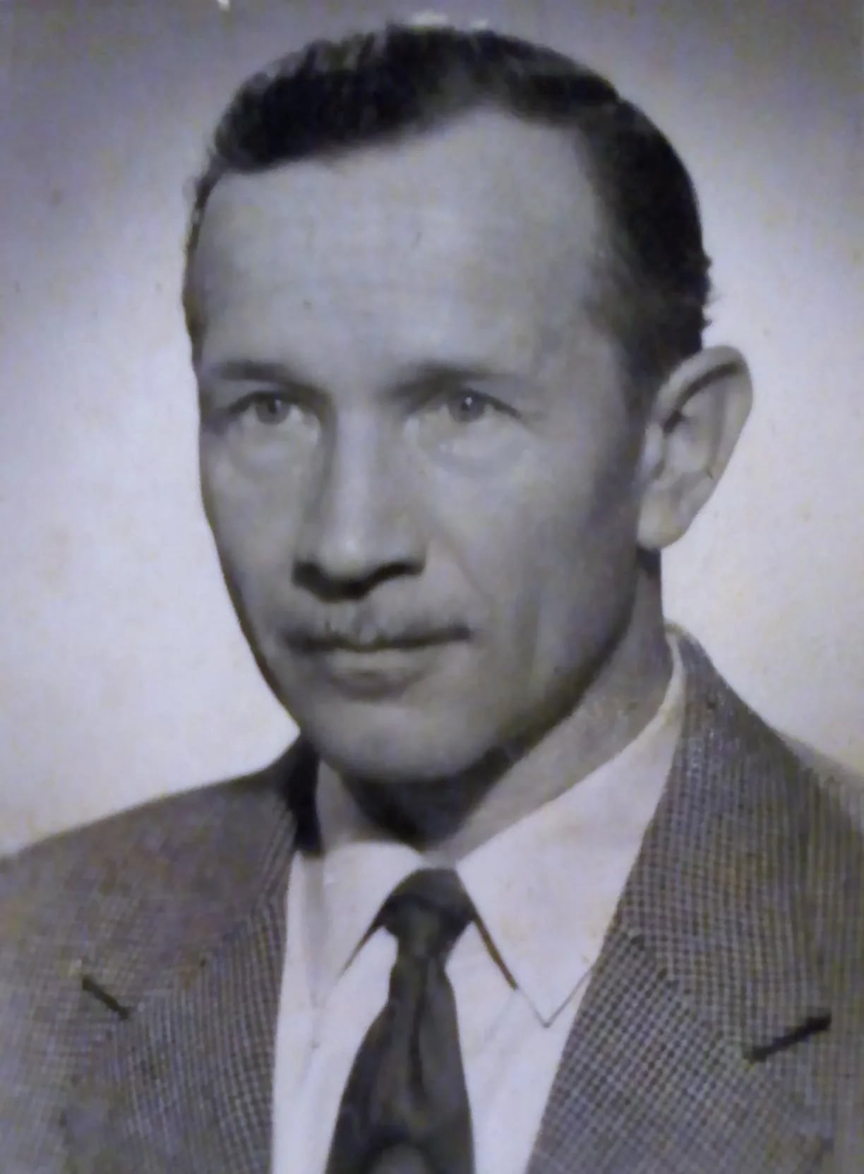 Portrait of Anton Oblak (1914–1973) – memorial page