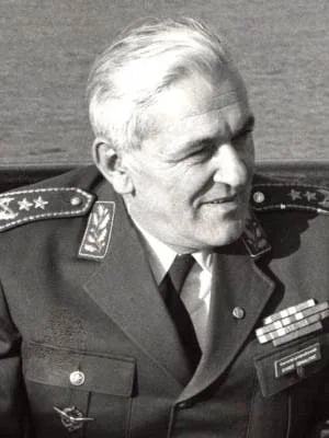 Porträt von Enver Ćemalović (1920–1995) – Gedenkseite