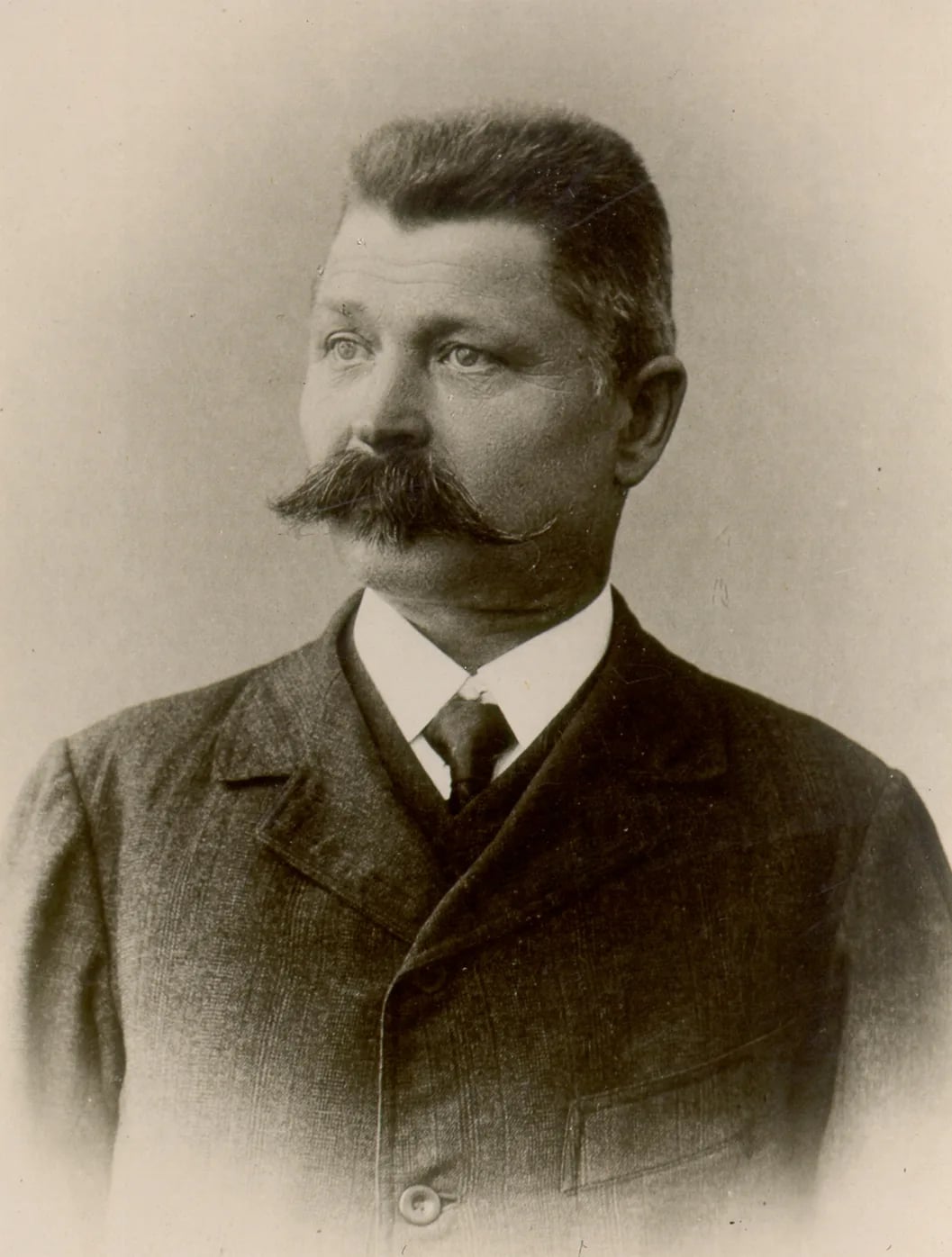 Portrait of Ivan Jurančič (1861–1935) – memorial page