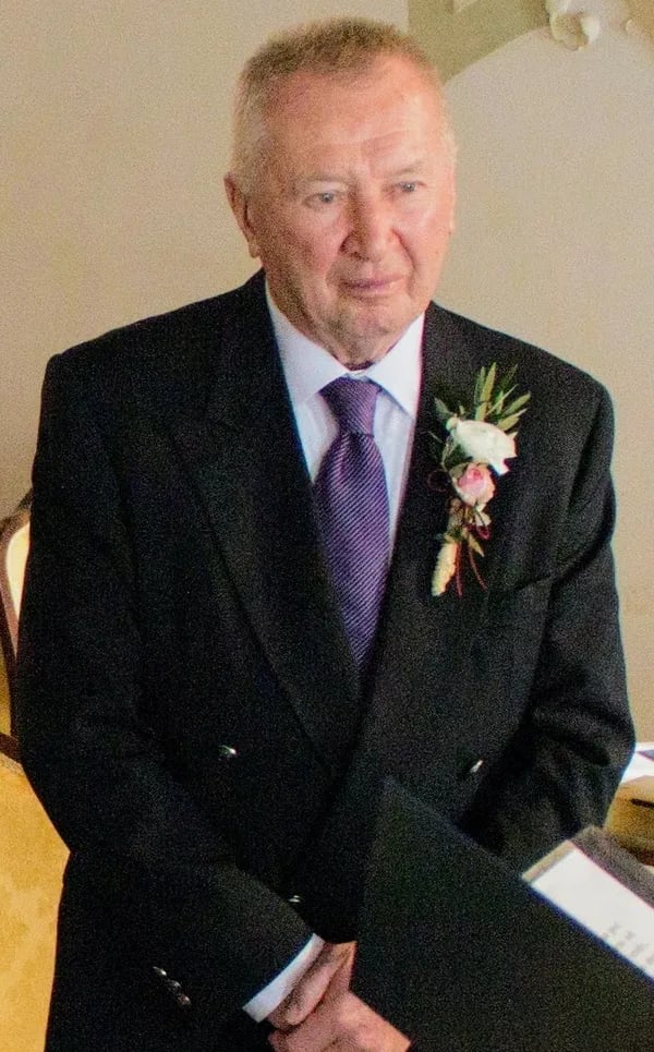 Portrait of Ivo Hvalica (1936–2022) – memorial page