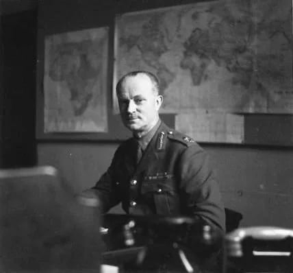 Porträt von Noel Holmes (1891–1982) – Gedenkseite