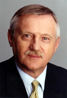 Portrait of Edgar Moron (1941–2023) – memorial page