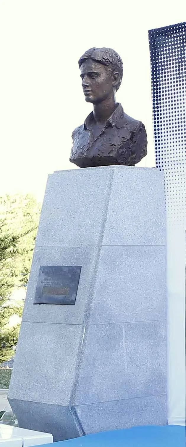 Portrait of Miguel Ángel Blanco (1968–1997) – memorial page