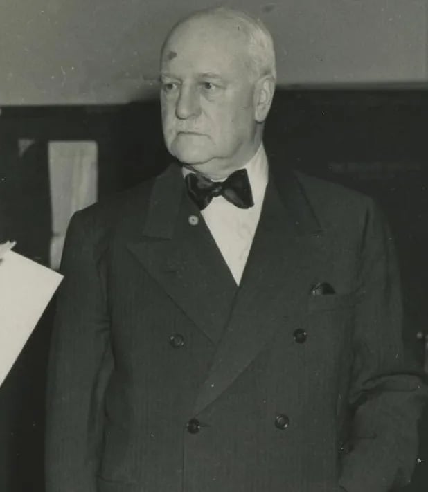 Portrait of Edgar Sengier (1879–1963) – memorial page