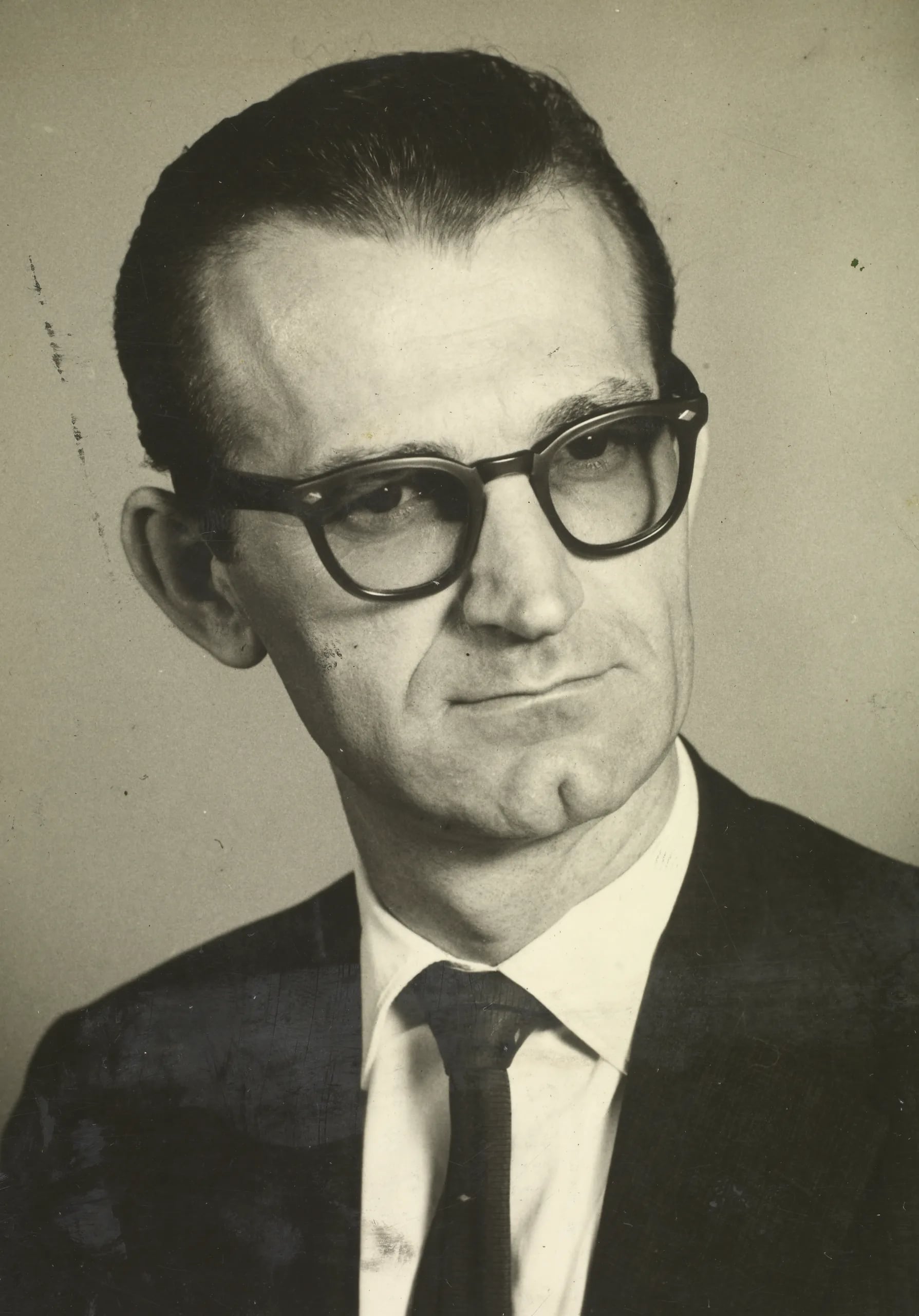 Porträt von Edino Krieger (1928–2022) – Gedenkseite