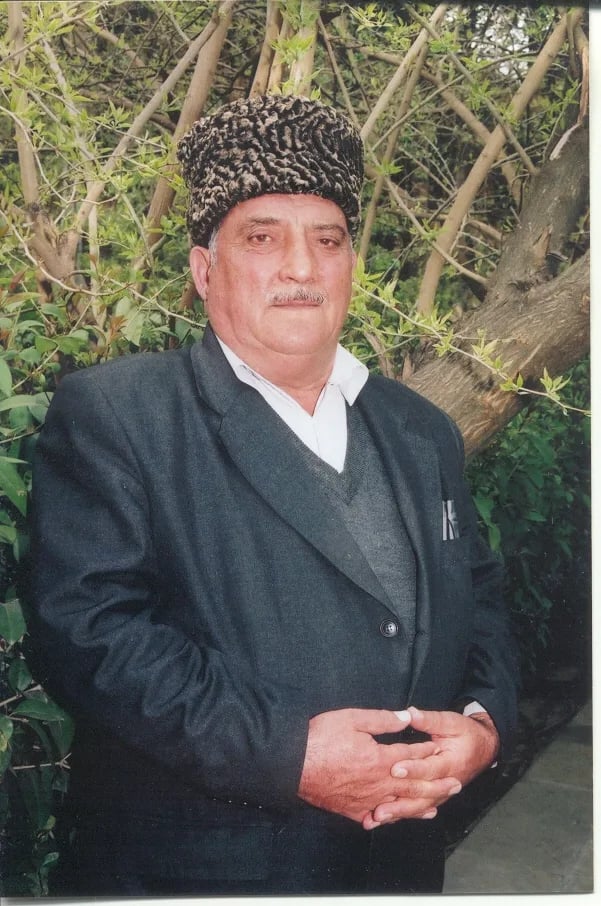 Porträt von Zəki İslam (1939–2018) – Gedenkseite