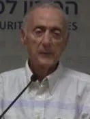 Portrait of Uri Lubrani (1926–2018) – memorial page