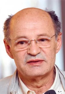 Porträt von Mustafa Nadarević (1943–2020) – Gedenkseite