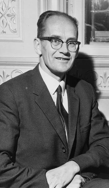 Porträt von Edvard Beyer (1920–2003) – Gedenkseite