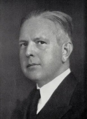 Porträt von Edward Aloysius Kenney (1884–1938) – Gedenkseite