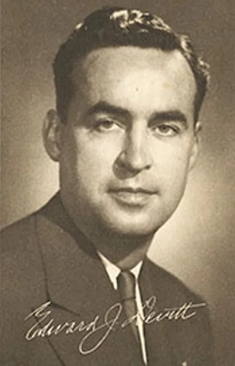 Porträt von Edward Devitt (1911–1992) – Gedenkseite