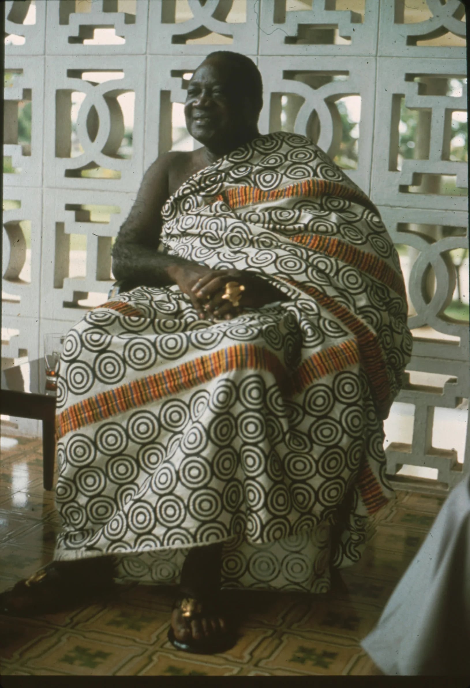 Portrait of Opoku Ware II. (1919–1999) – memorial page