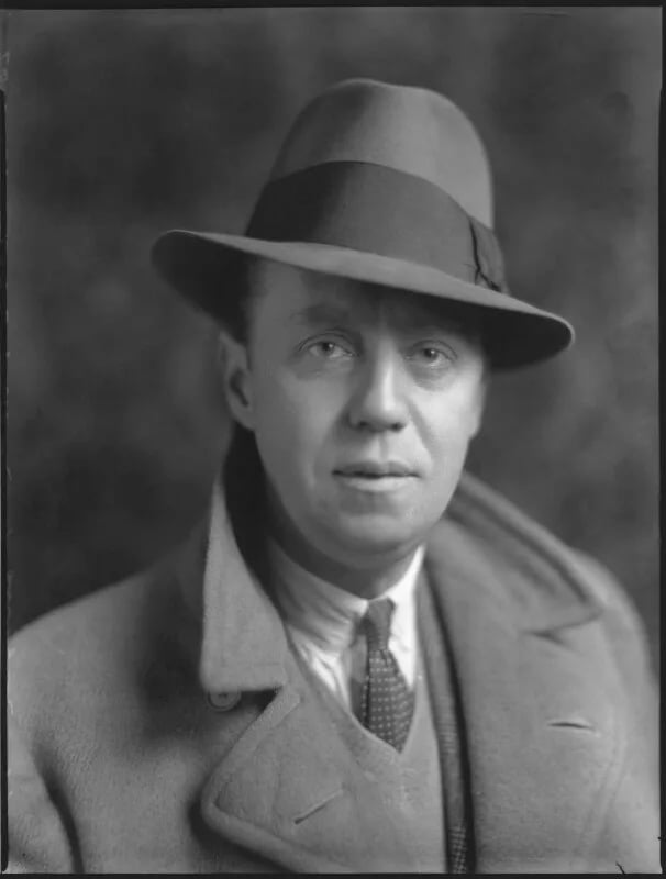 Portrait of Edward Russell, 2. Baron Russell of Liverpool (1895–1981) – memorial page