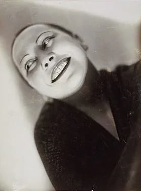 Portrait of Tatjana Barbakoff (1899–1944) – memorial page