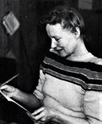 Porträt von Dagmar Abrahamsen (1901–1997) – Gedenkseite