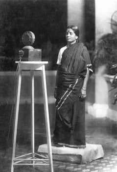 Porträt von K. B. Sundarambal (1908–1980) – Gedenkseite