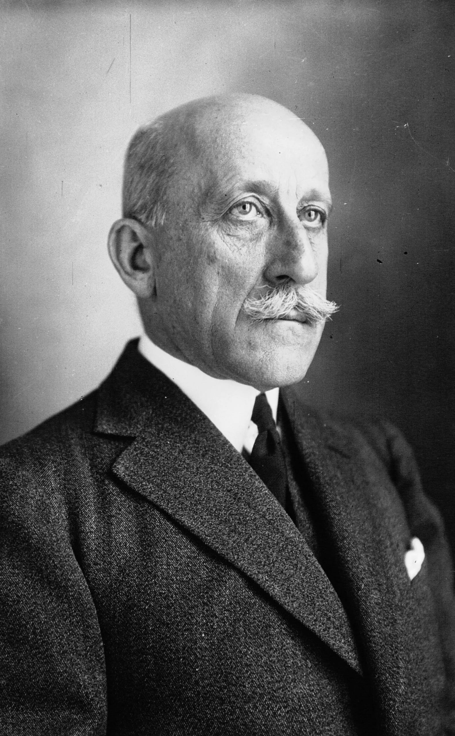 Porträt von Hubert Franz Maria von Andlau-Homburg (1868–1959) – Gedenkseite