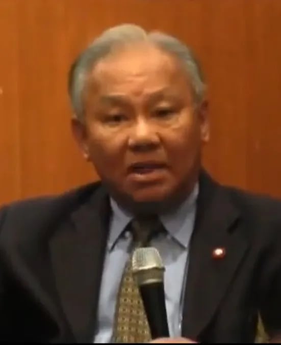 Portrait of Likhit Dhiravegin (1941–2016) – memorial page