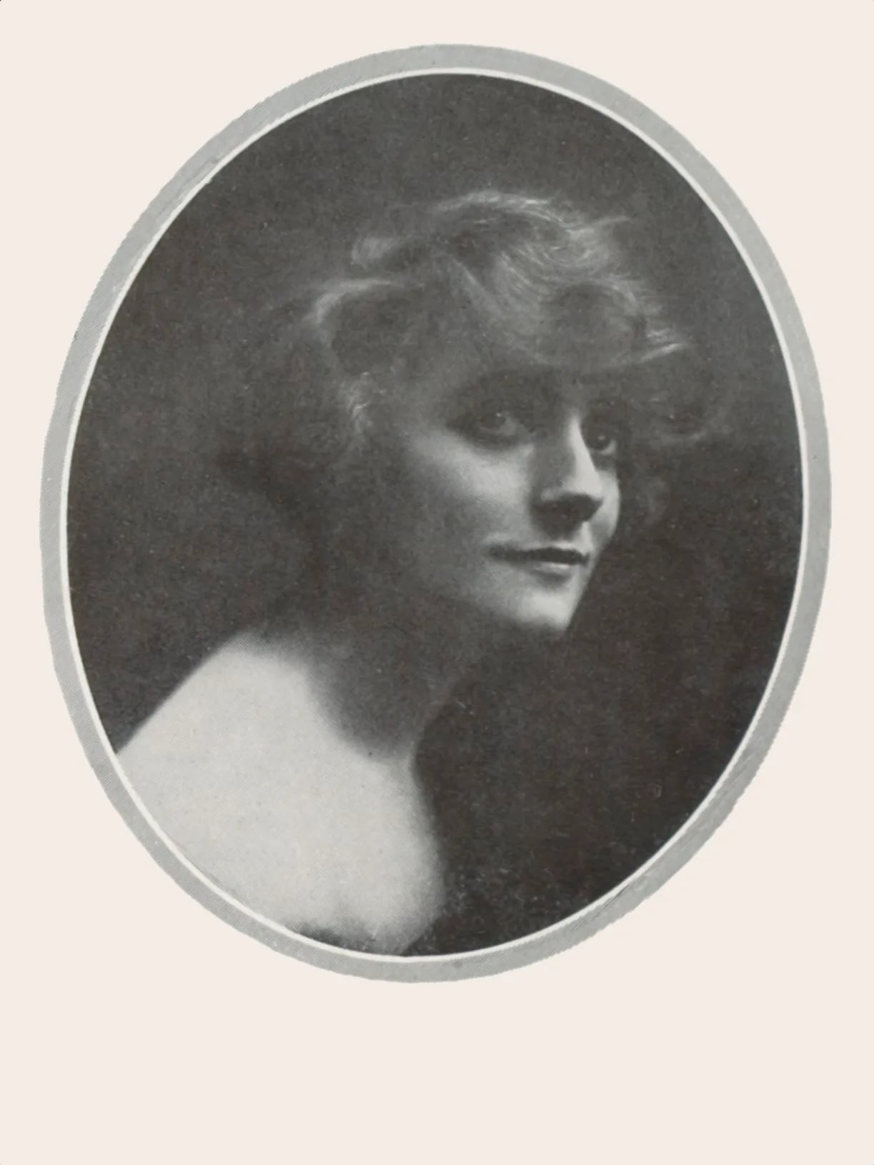 Porträt von Marthe Davelli (1881–1953) – Gedenkseite