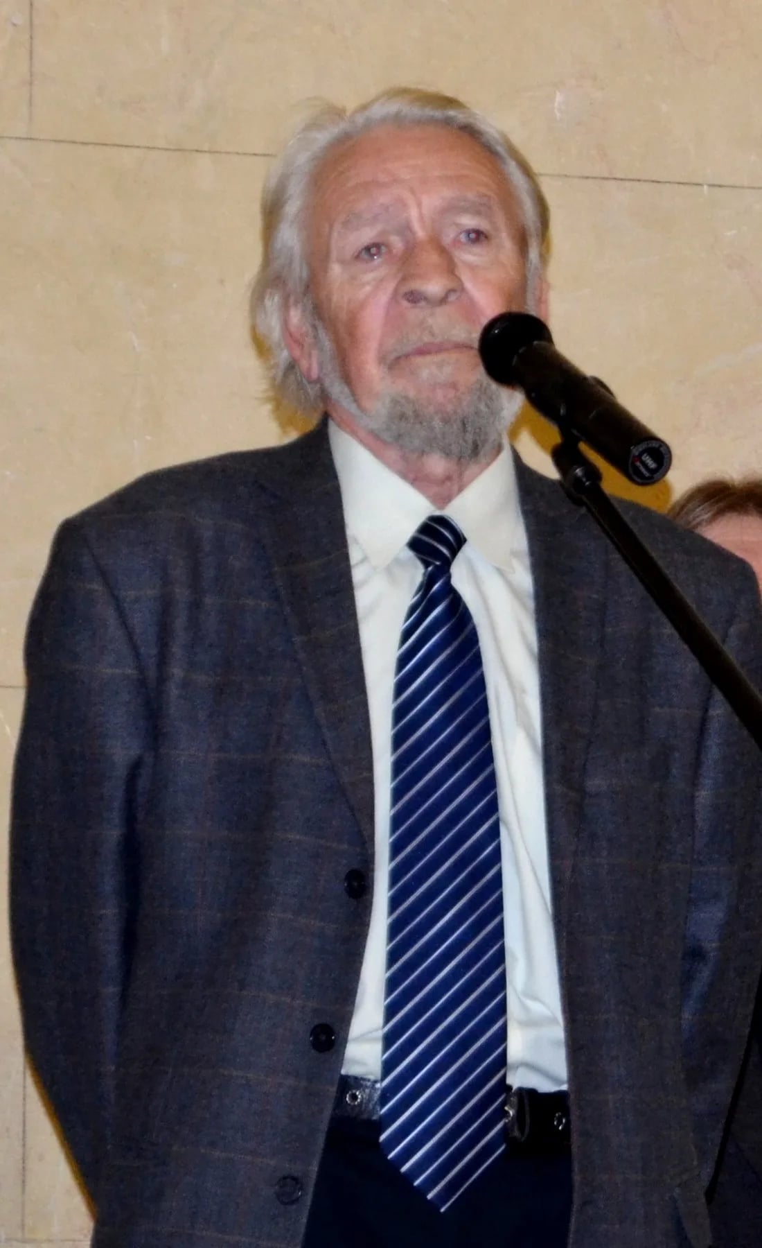 Porträt von Vasily Petrovich Sharangovich (1939–2021) – Gedenkseite