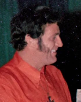 Portrait of Lou Clauson (1928–2013) – memorial page