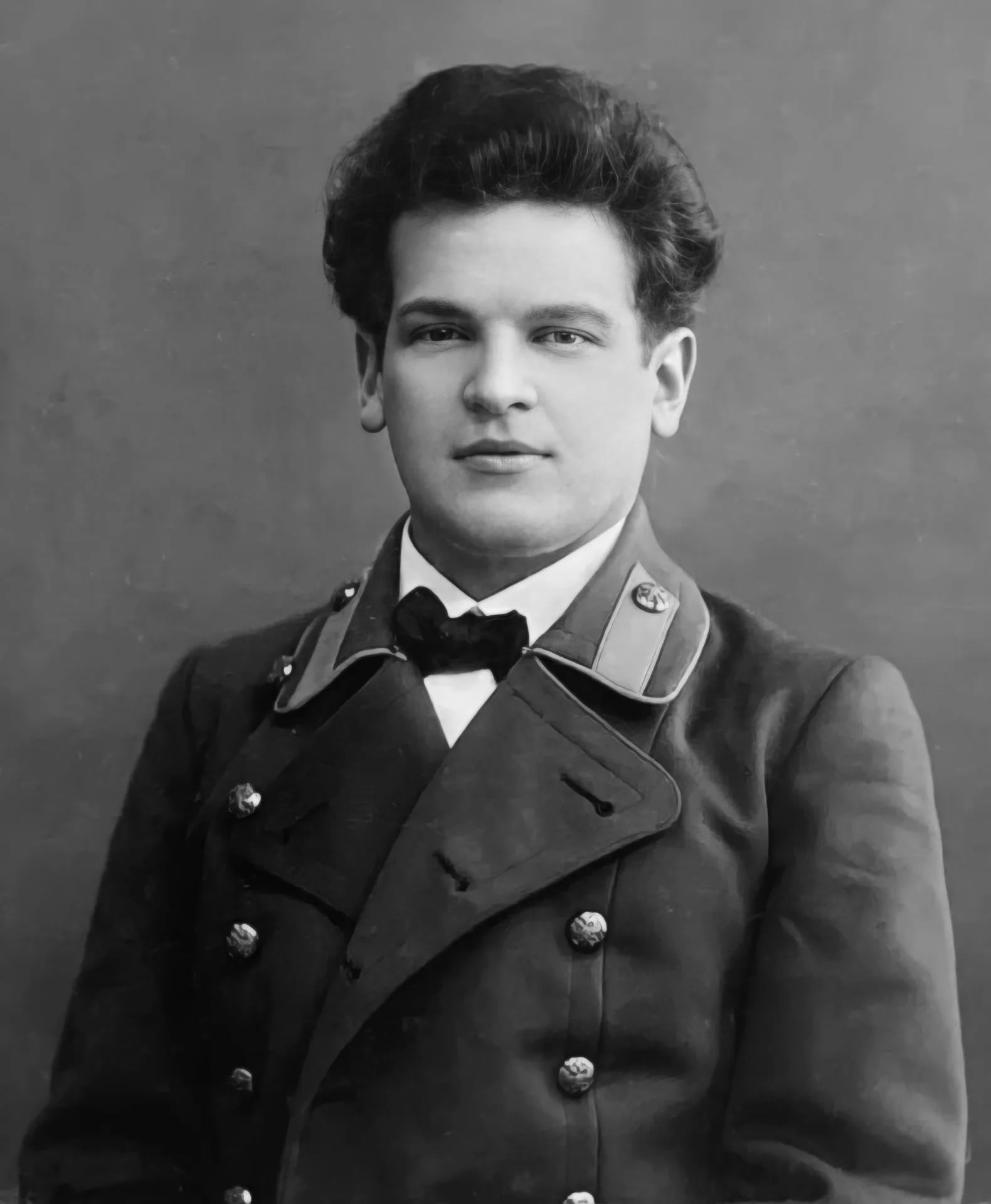 Porträt von Jauhen Iwanawitsch Chljabzewitsch (1884–1953) – Gedenkseite