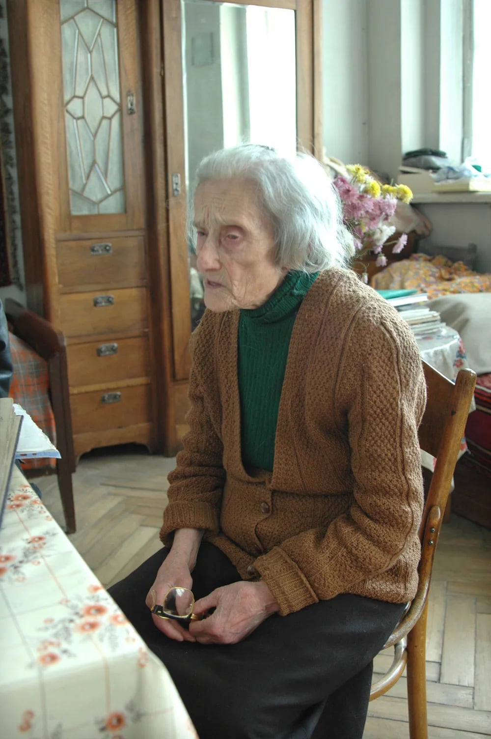 Portrait of Heghine Abrahamyan (1912–2012) – memorial page