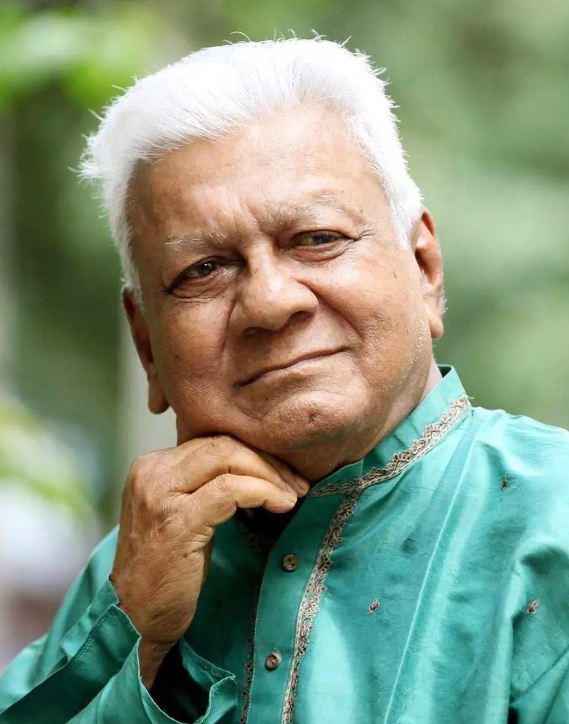 Portrait of Khalil Ullah Khan (1934–2014) – memorial page