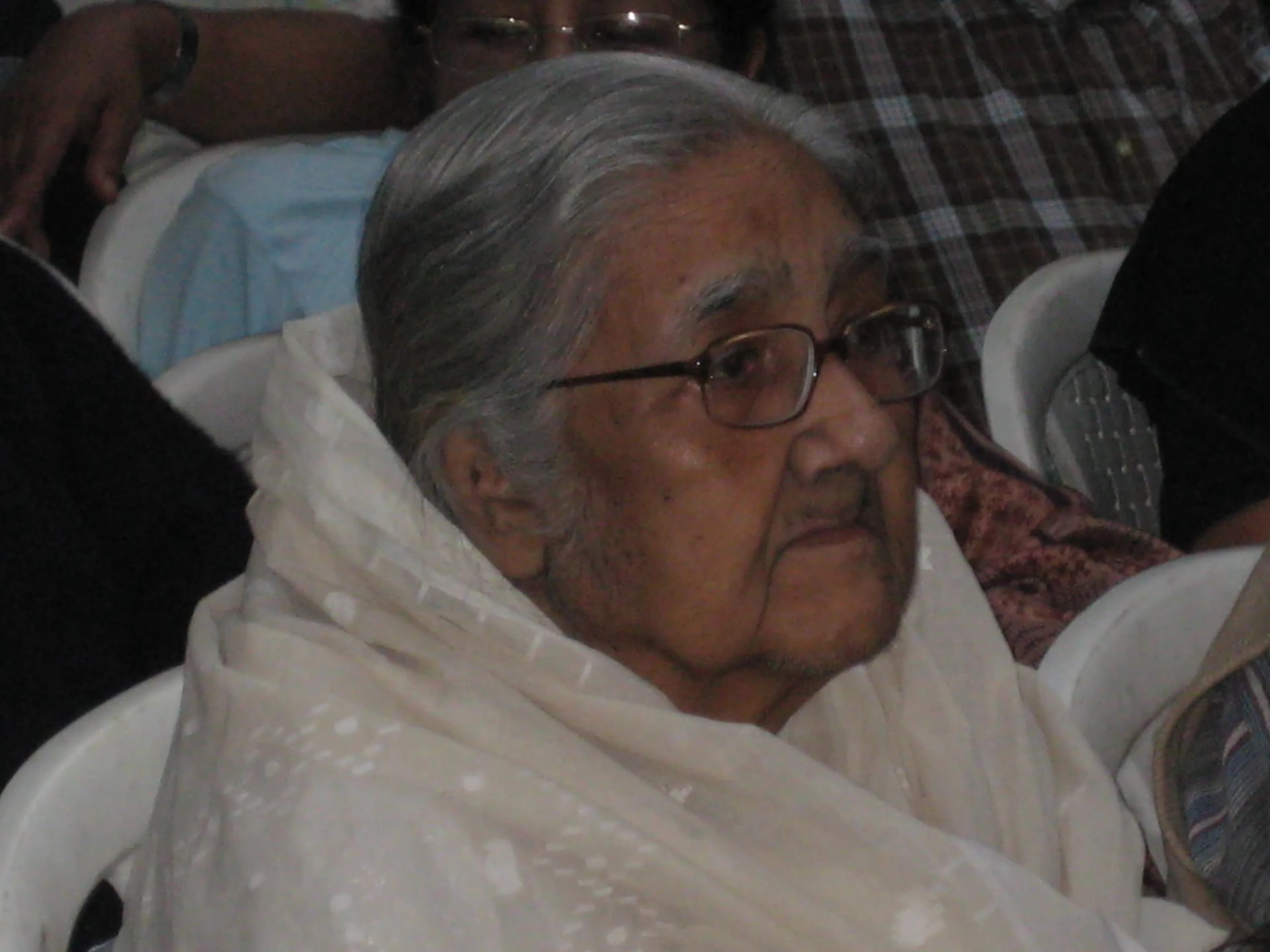 Portrait of Hena Das (1924–2009) – memorial page