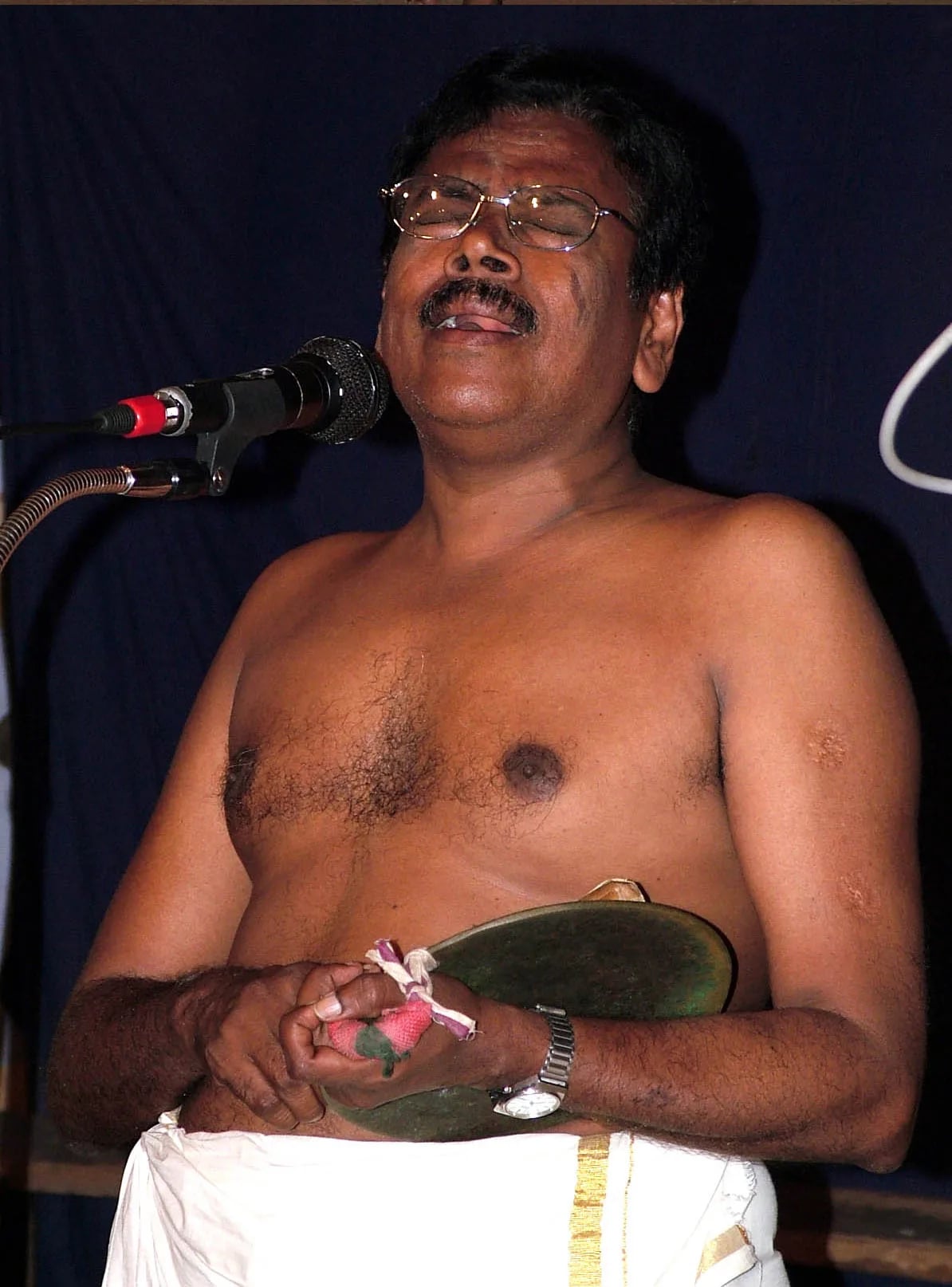 Porträt von Kalamandalam Hyderali (1946–2006) – Gedenkseite