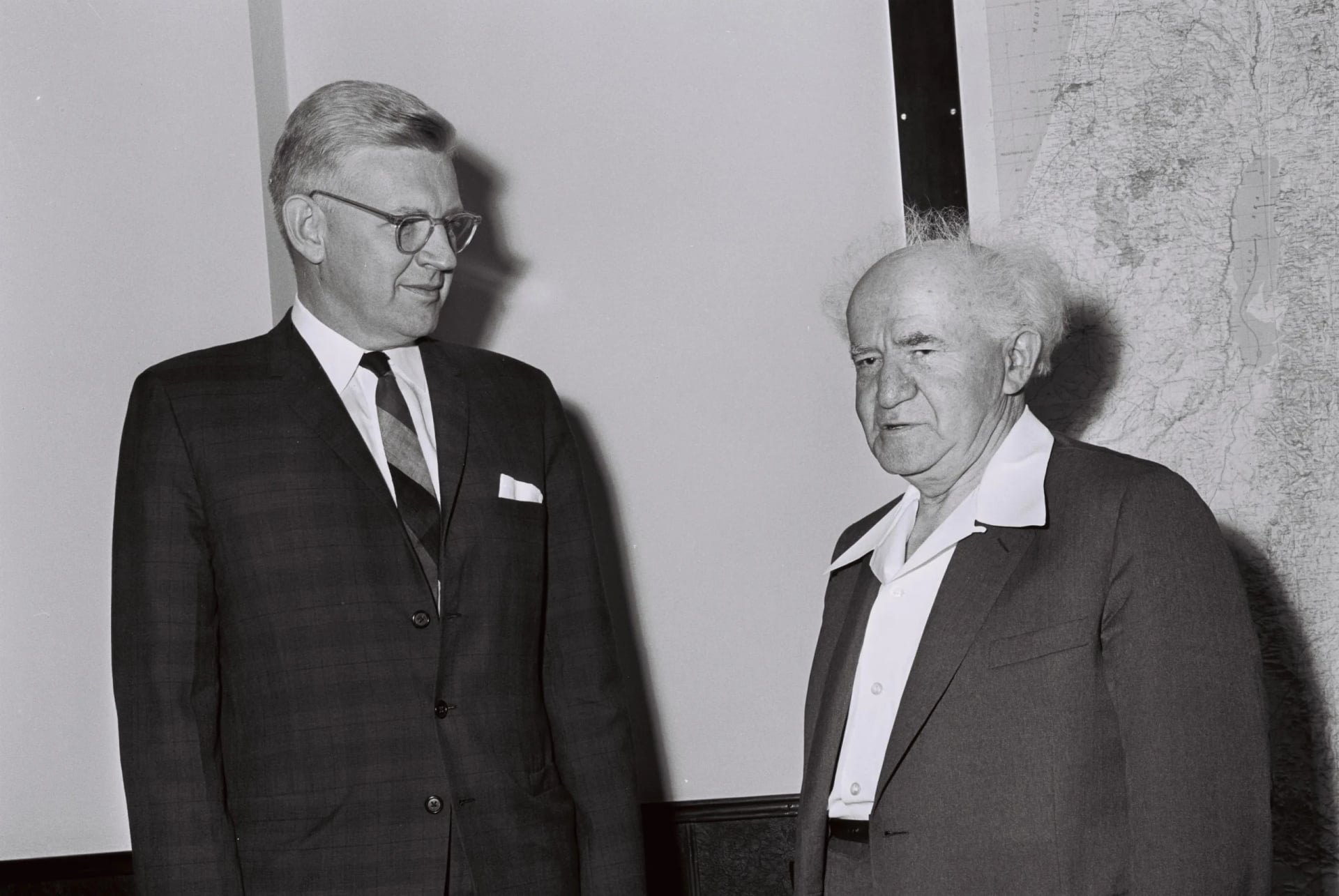 Portrait of Phillips Talbot (1915–2010) – memorial page