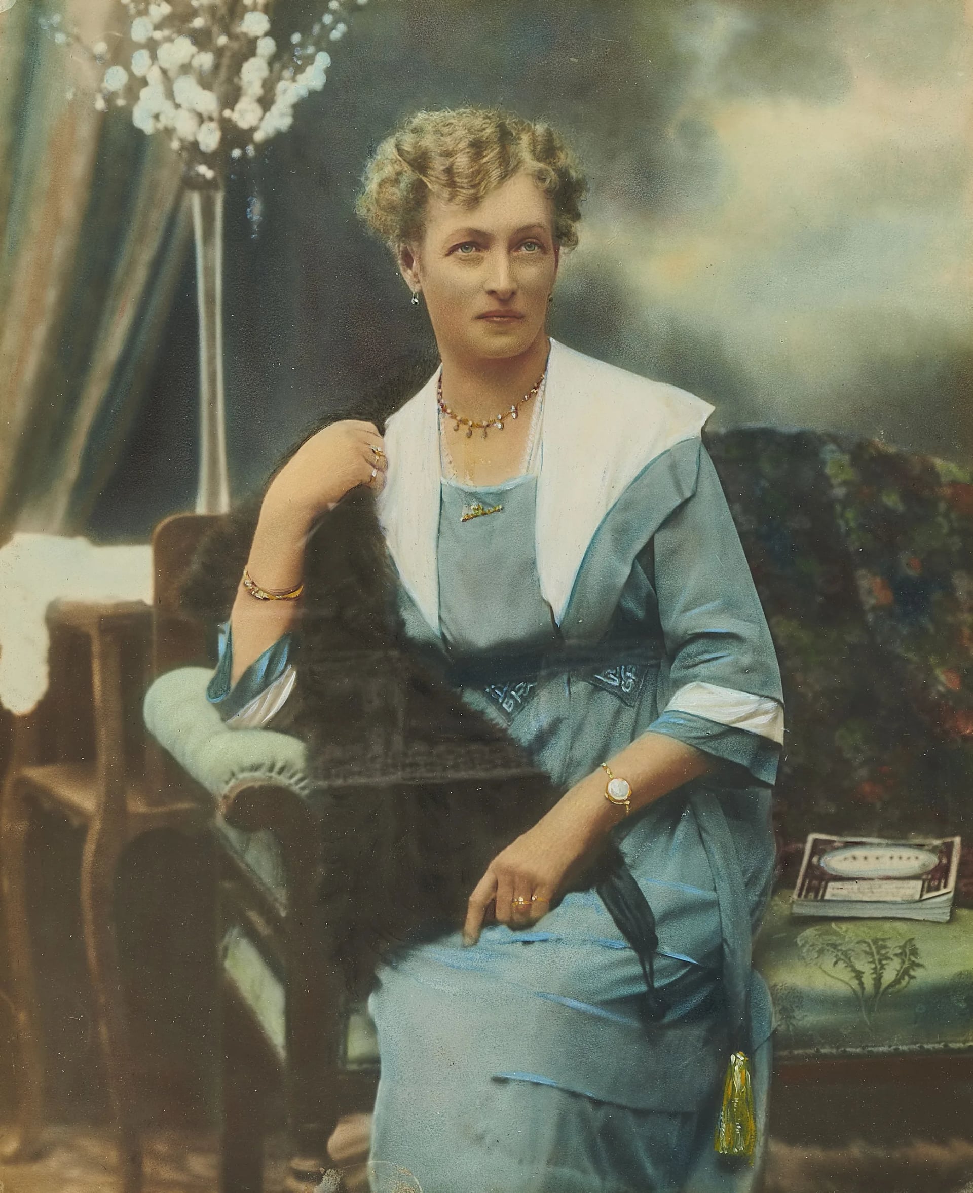 Portrait of Marie Wolf (1868–1935) – memorial page