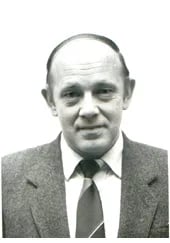 Porträt von László T. Ágoston (1942–2017) – Gedenkseite