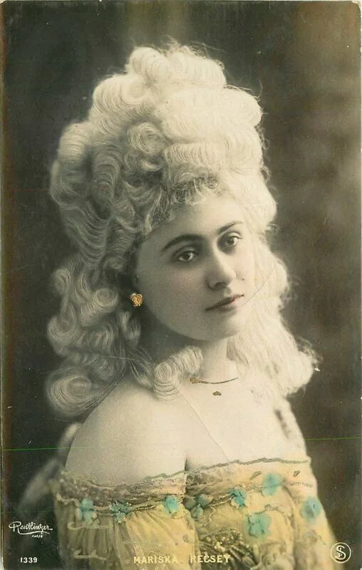 Porträt von Mariska Récsey (1879–1944) – Gedenkseite