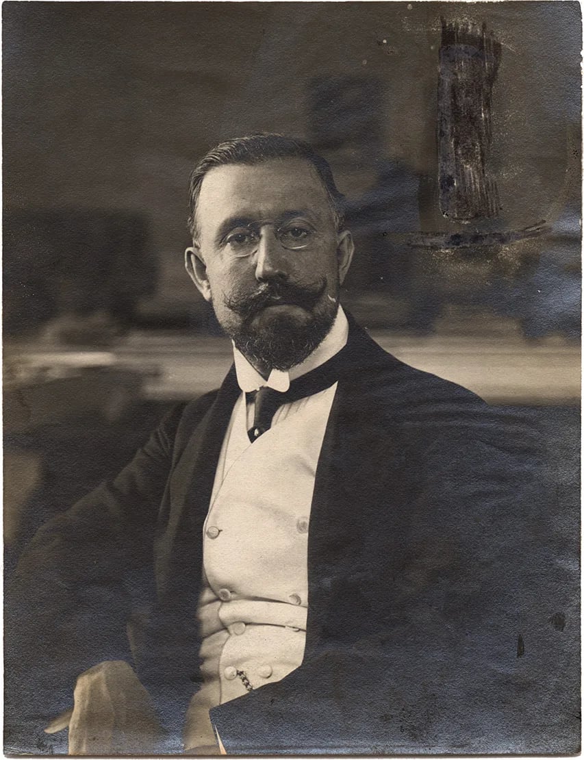 Portrait of Carlo Clausetti (1869–1943) – memorial page