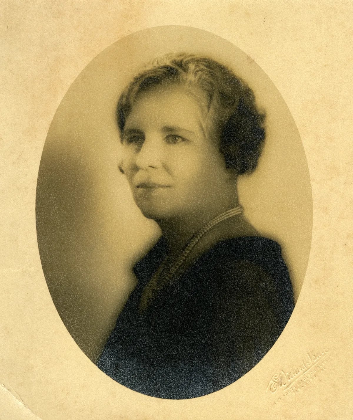 Porträt von Mae Savell Croy (1883–1981) – Gedenkseite