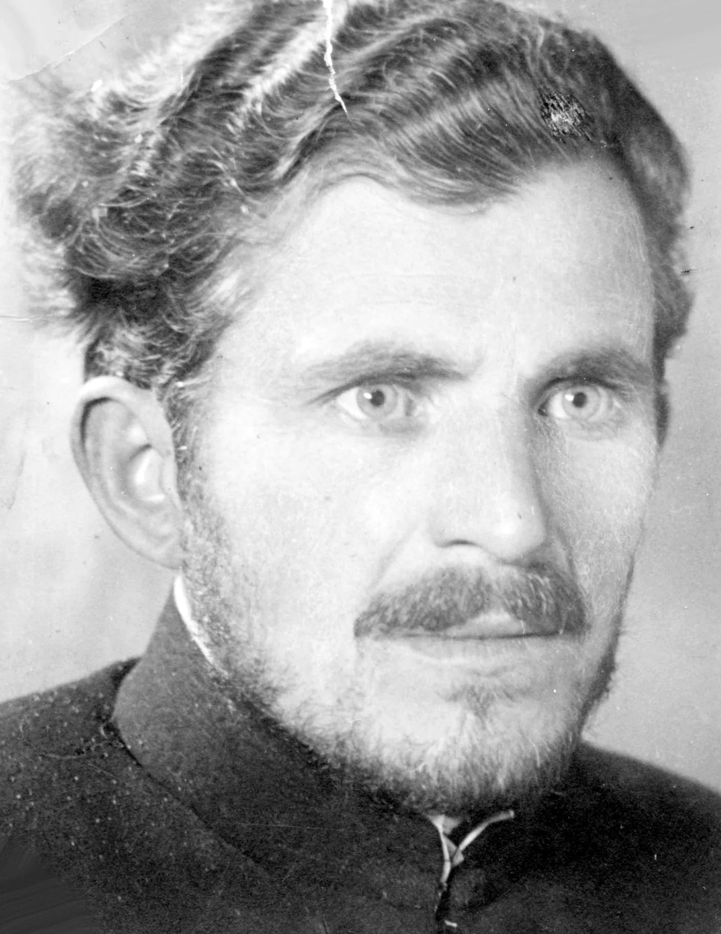 Portrait of Ivan Dzolev (1908–1996) – memorial page