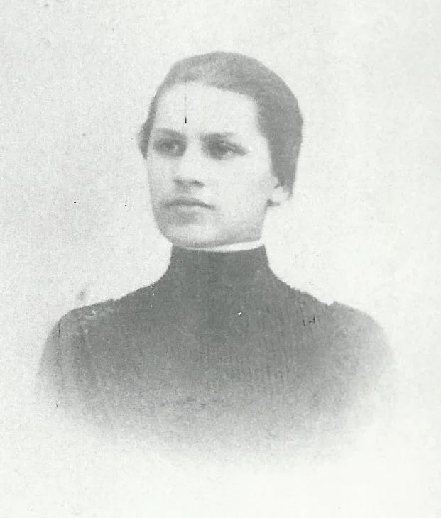 Porträt von Tomiła Składkowska (1888–1920) – Gedenkseite
