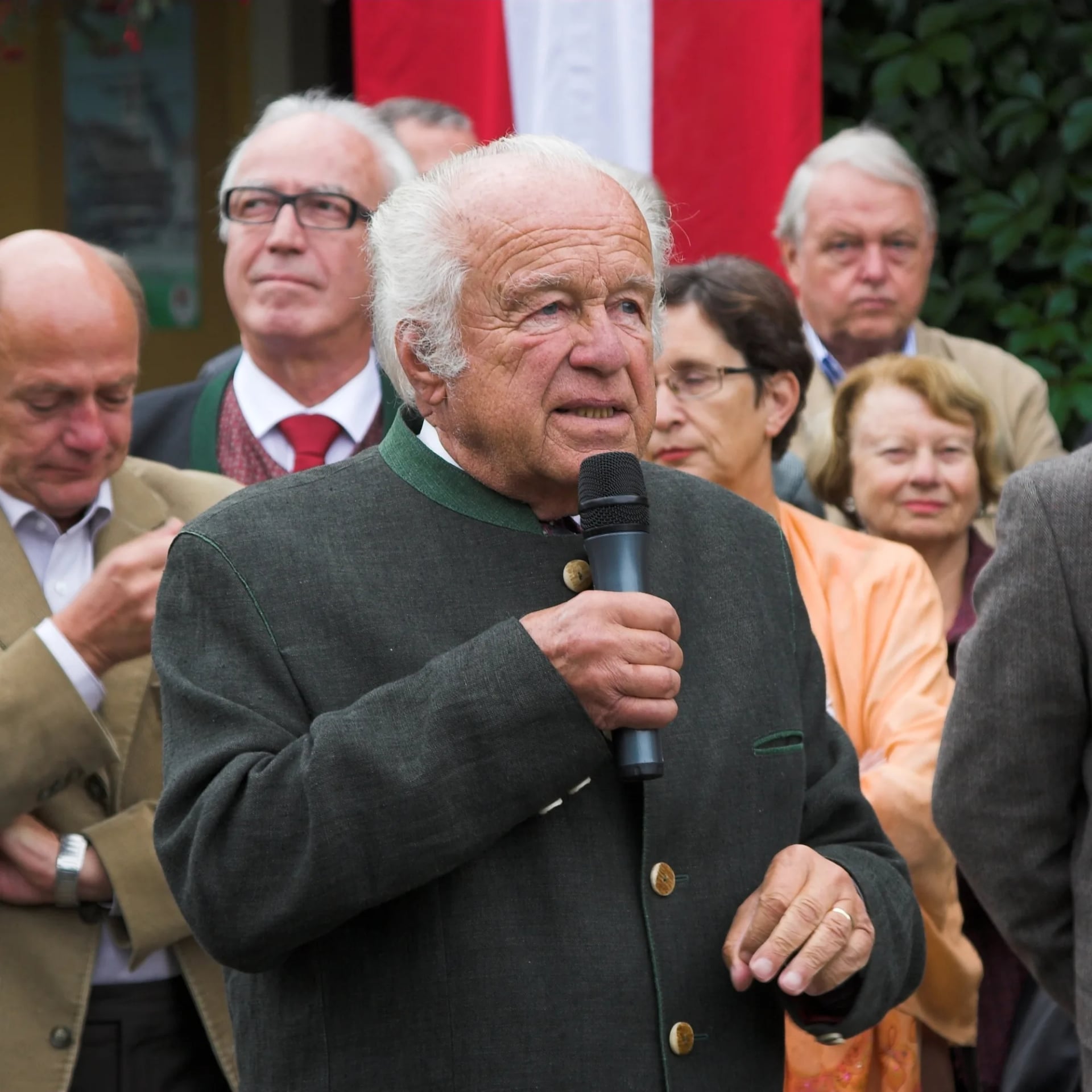 Portrait of Josef Ratzenböck (1929–2025) – memorial page