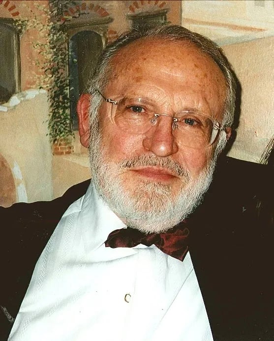Portrait of Henry Plée (1923–2014) – memorial page