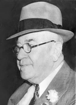 Portrait of Tom Pendergast (1872–1945) – memorial page