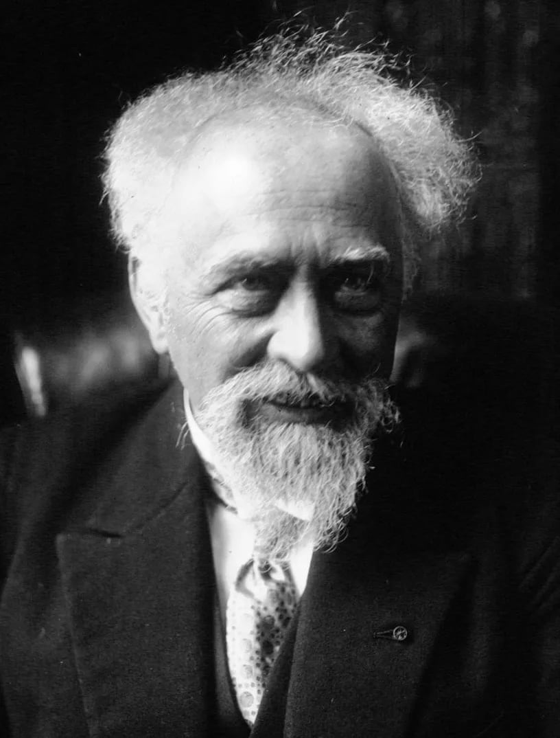 Portrait of Jean Perrin (1870–1942) – memorial page
