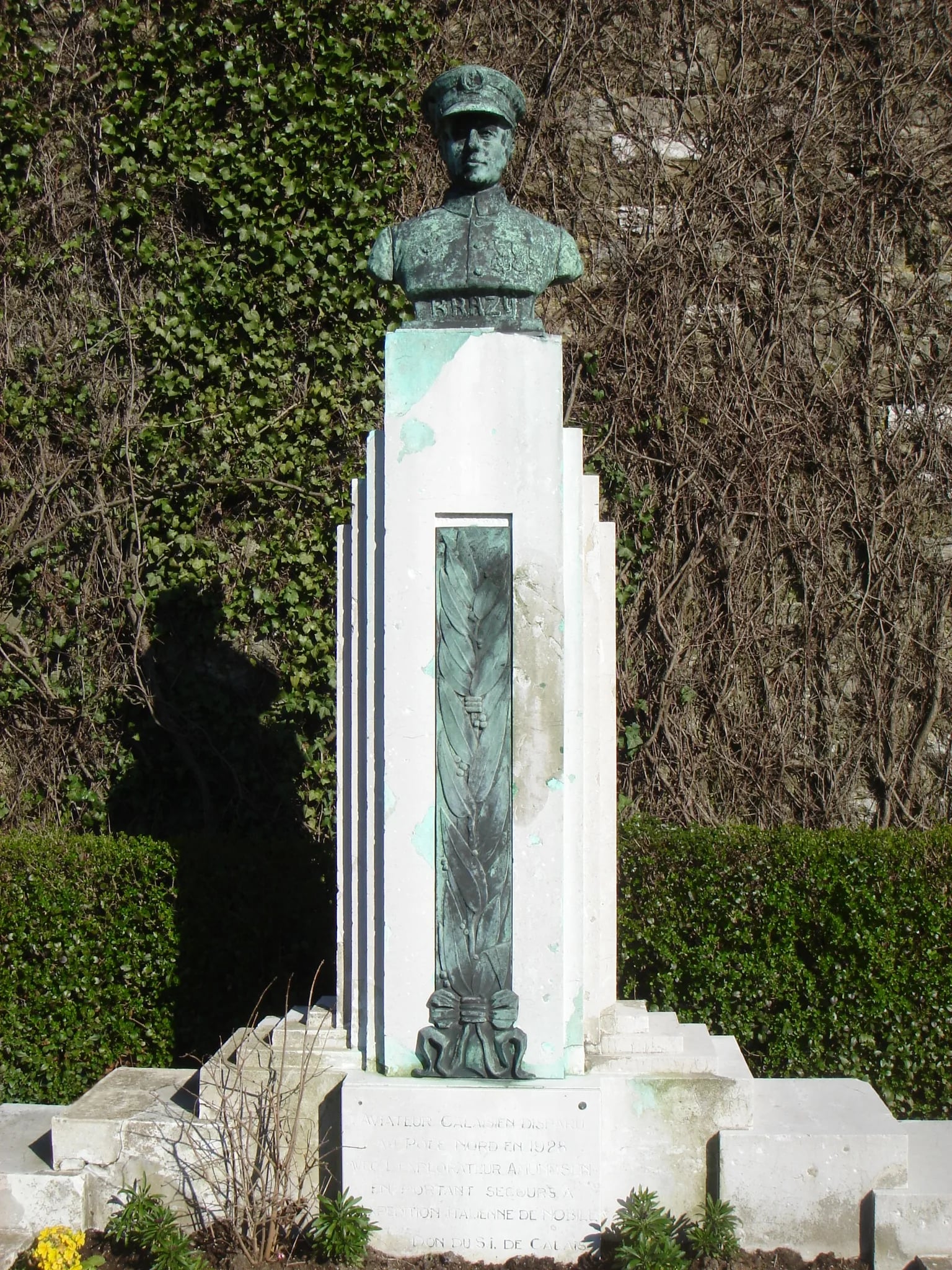 Porträt von Gilbert Brazy (1902–1928) – Gedenkseite
