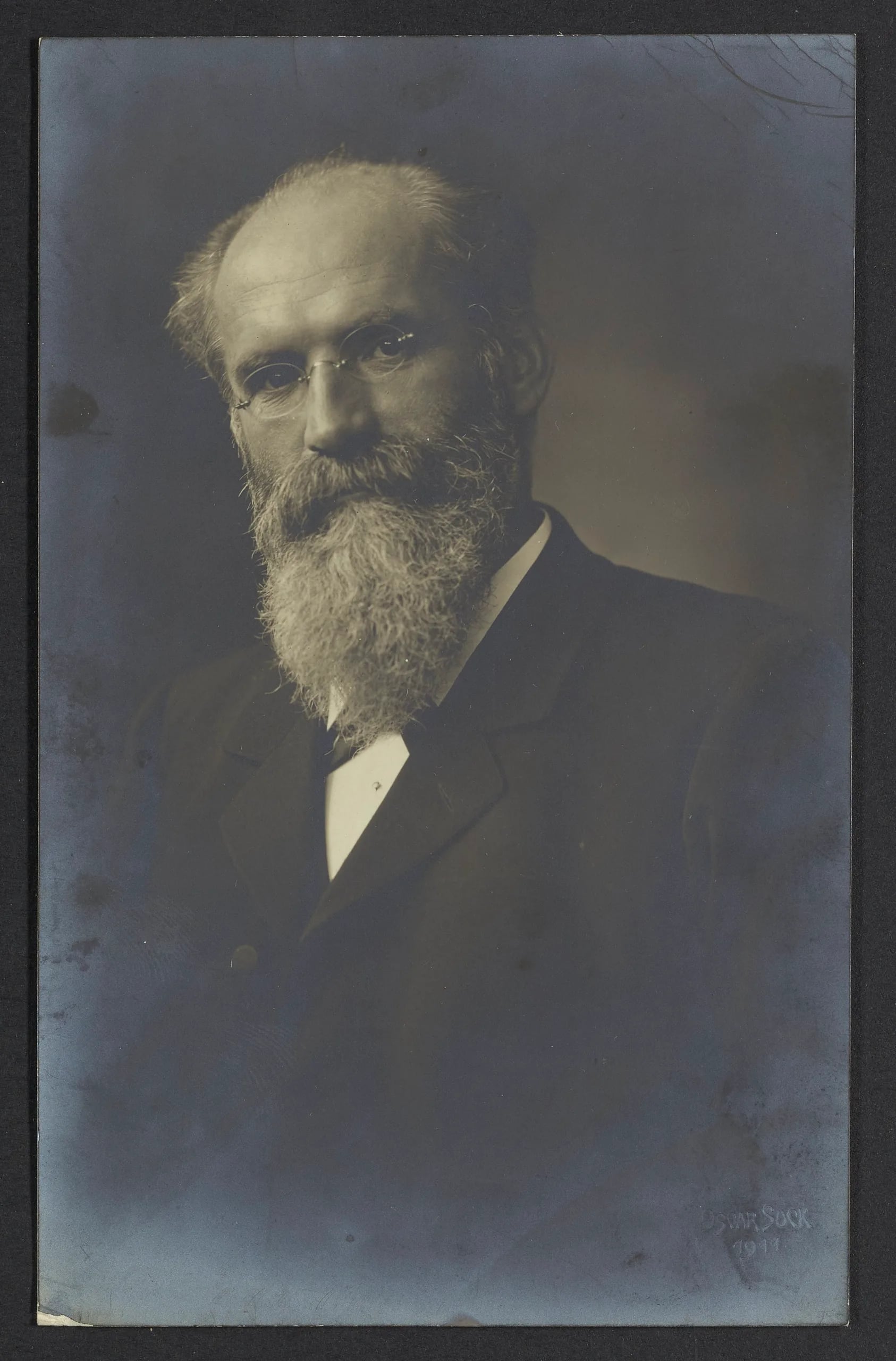 Porträt von Engelbert Arnold (1856–1911) – Gedenkseite